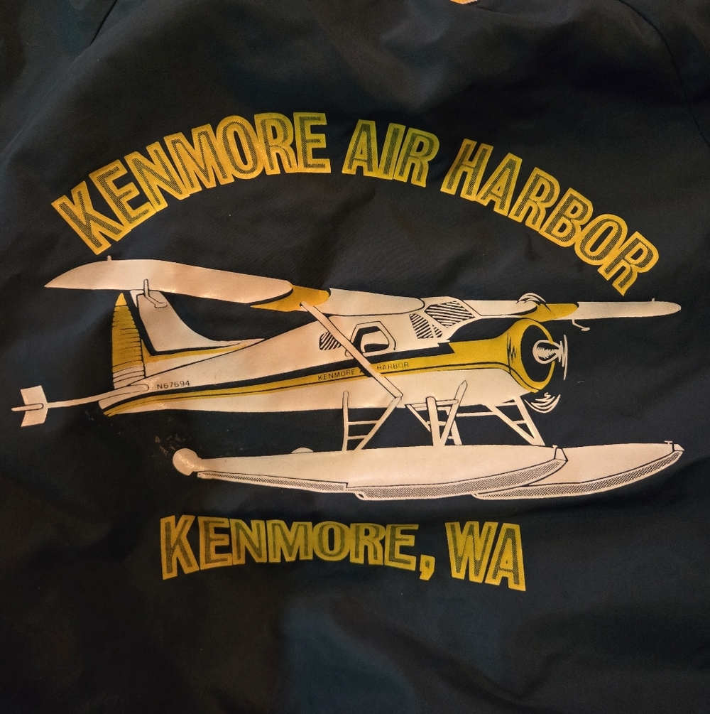 Blue and Yellow Jacket Kenmore Air Harbor Xl Vintage Washington - Picture 9 of 9